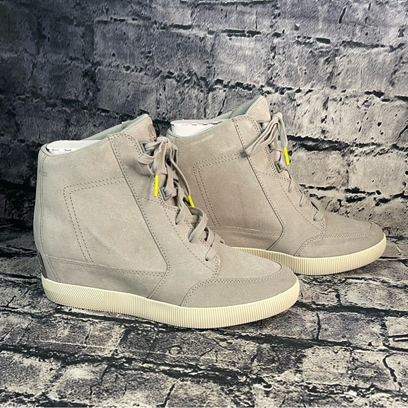 Sorel Out N About Dove Quarry Waterproof Wedges Boots Bootie Sneakers Shoes 10.5 - Picture 1 of 9